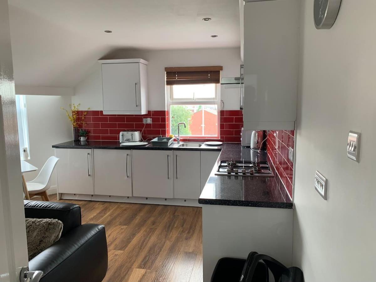 Modern Apartment Close To City Centre With Parking Leeds  Luaran gambar